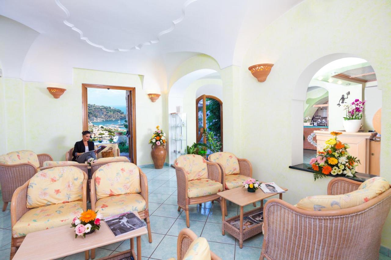 Hotel Villa Sirena - Thermae & Spa อีสเกีย ภายนอก รูปภาพ