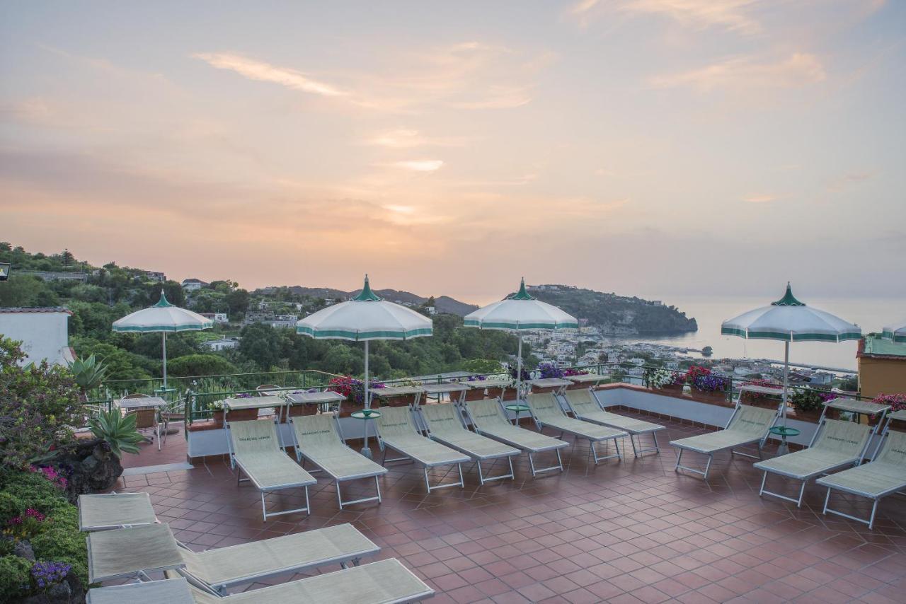 Hotel Villa Sirena - Thermae & Spa อีสเกีย ภายนอก รูปภาพ